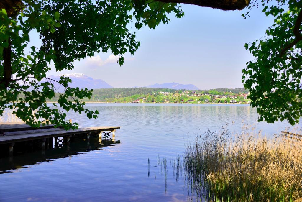 Apart Of Me Ferienhaus Faaker See Villach Bagian luar foto