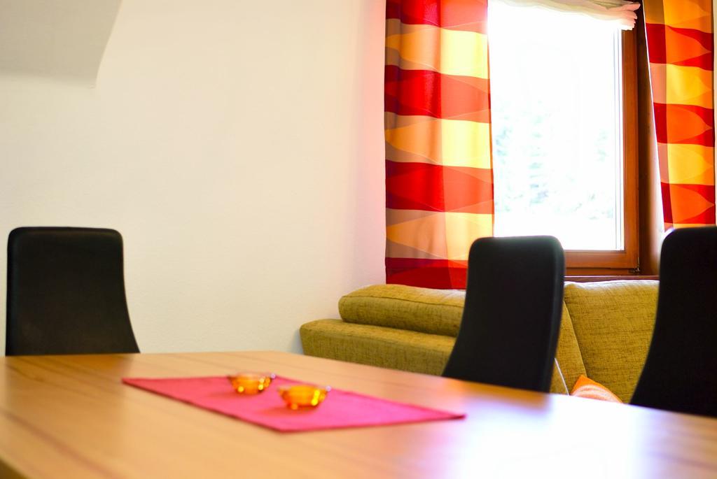 Apart Of Me Ferienhaus Faaker See Villach Bagian luar foto