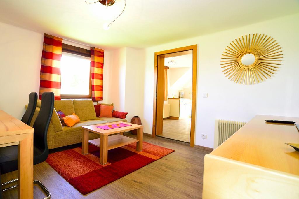 Apart Of Me Ferienhaus Faaker See Villach Bagian luar foto